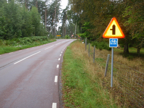 A new bike route, Runt V&auml;ttern.